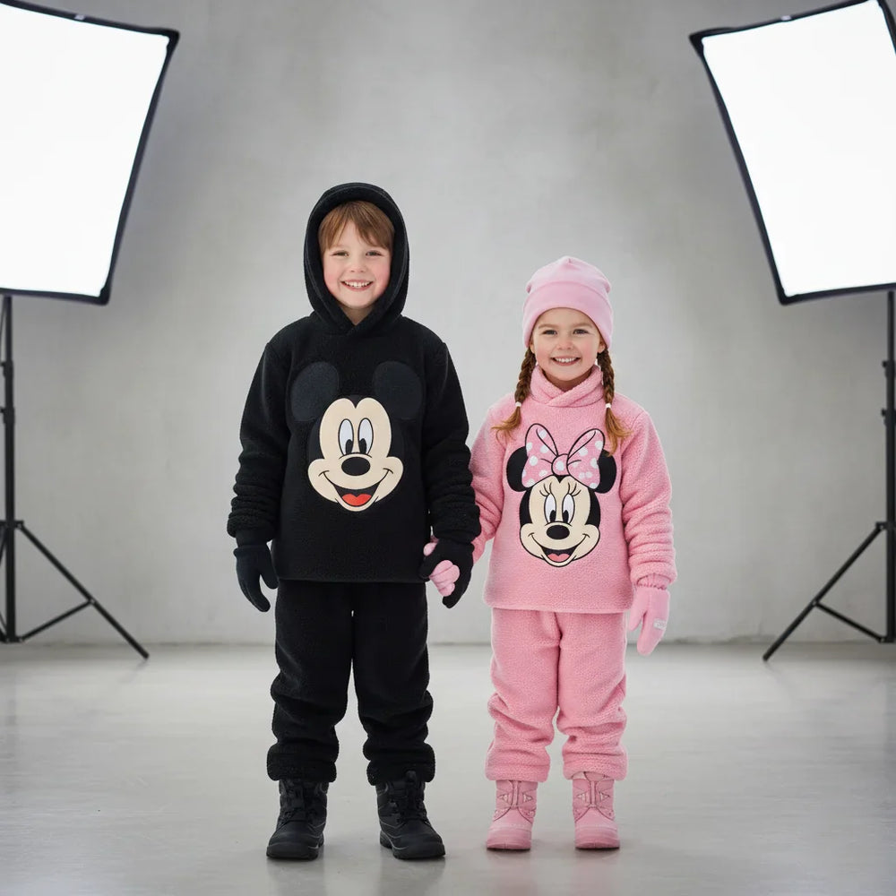 Two-piece set for boys and girls